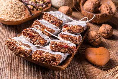 Amaranth Protein-Knusper-Riegel (no-bake) - ausgewogen für Lung-Tripa und Beken-Typen 🔥🌬🌍