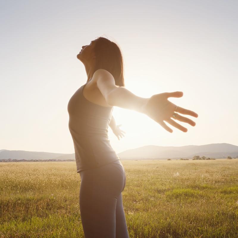 Basisch, vital & voller Kraft: Warum dein Körper im Frühling Entlastung braucht