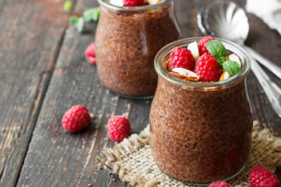 Auszeit genießen mit einem schokoladig süßen Chiapudding mit dem besonderen Nährstoffplus für die Zellreinigung.