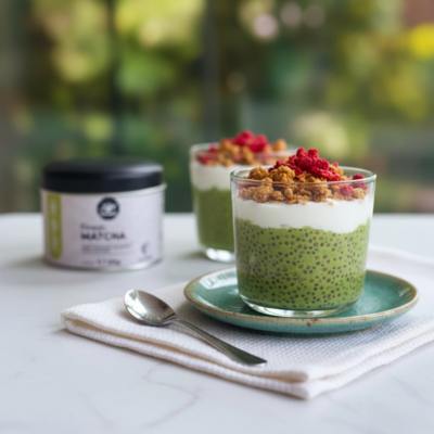 Pistazien-Matcha-Chia Pudding