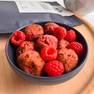 Sweet Airy Bites – Himbeer & Erdmandel Protein Mix