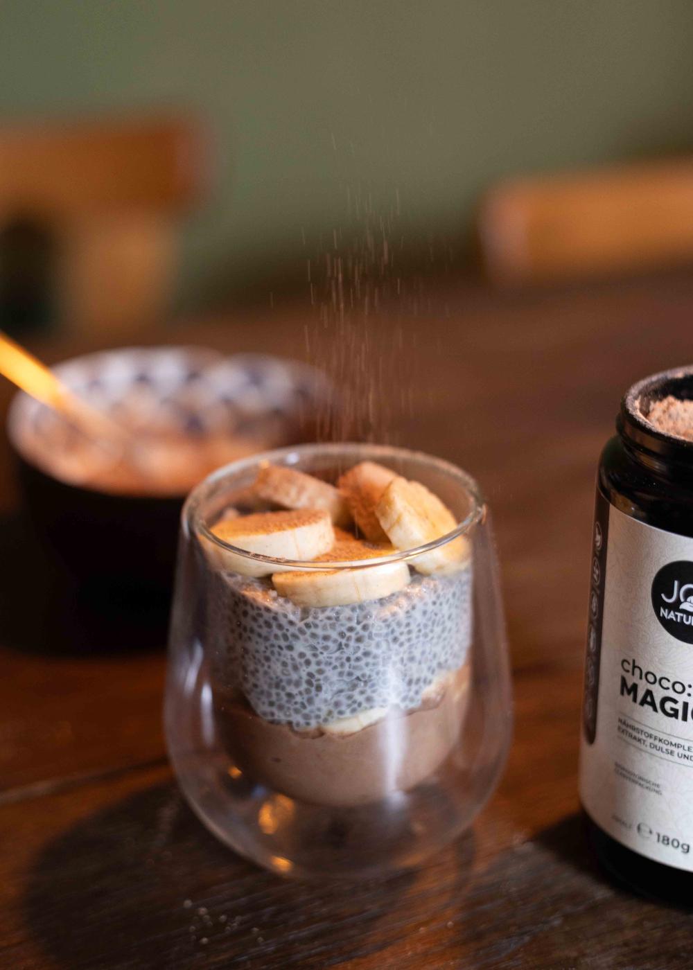 Köstlicher Chia Pudding mit chocoMAGIC