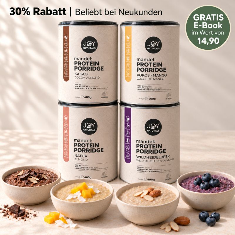 JOY NATURALS Mandel Protein Porridge: Natur, Kakao, Kokos-Mango und Wildheidelbeer in vier 400-g-Dosen mit Porridge-Schalen. 30 % Rabatt und Gratis-E-Book im Wert von 14,90 Euro.